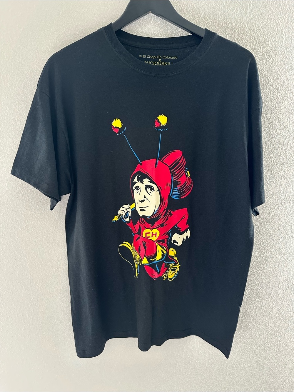 El Chapulin Colorado Graphic Tee - Black with Red & Yellow Print